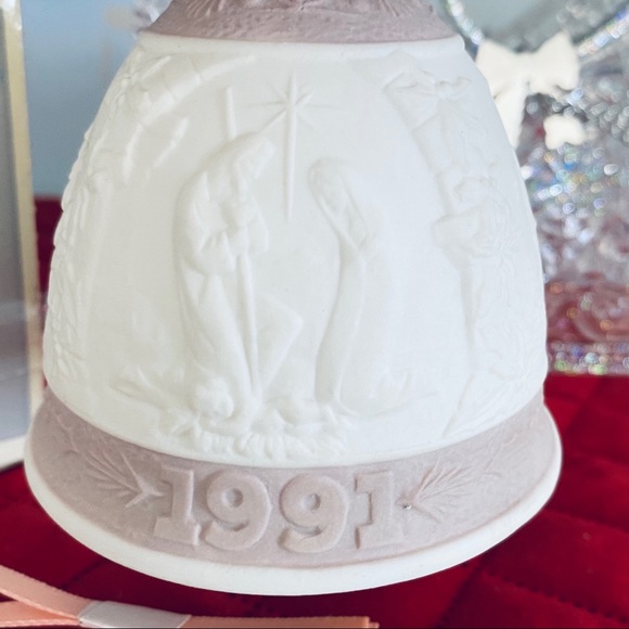 Lladro Spain Valencia Porcelain Bell 1991 New - Picture 15 of 15